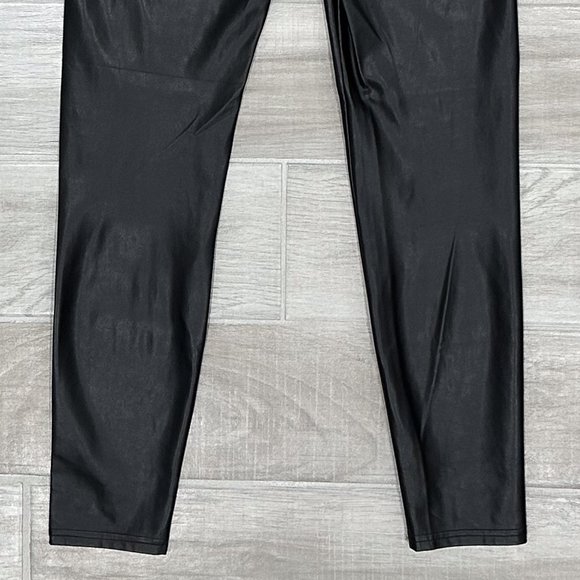 Aritzia Wilfred Free Daria Pant High-Waisted Vegan Leather Leggings in Black - Picture 8 of 15